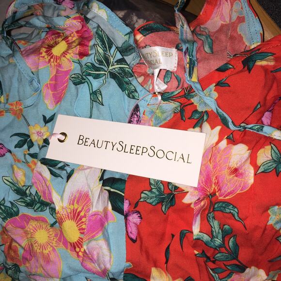 Beauty Sleep Social women's Floral nightgown size S NWT - Picture 2 of 8